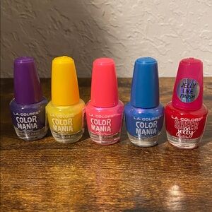 L.A. Colors Vibrant Nail Polish Set of 5